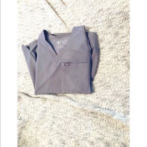 Women Figs Scrub Top